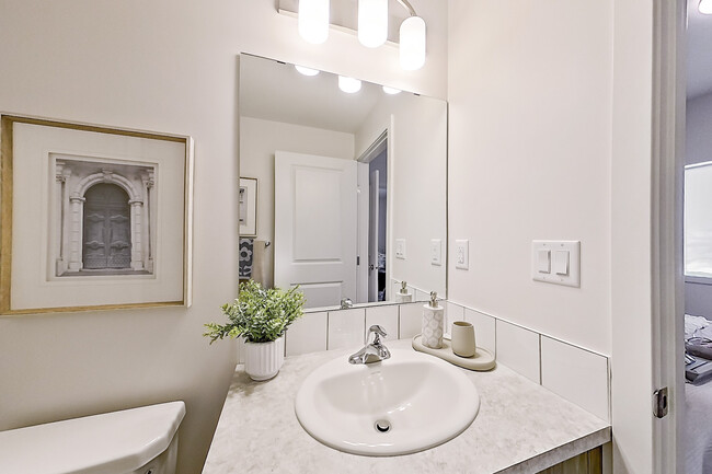 Photo du bâtiment - Timber Pointe Apartments
