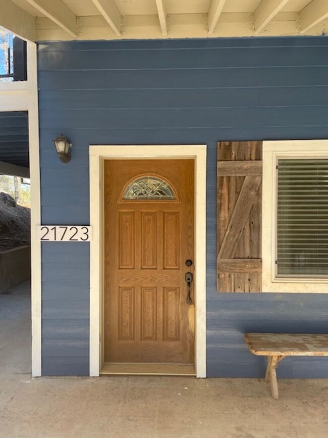 Building Photo - Private Gated 3BD/2BA Home on Acreage – Close to Bear River Highschool