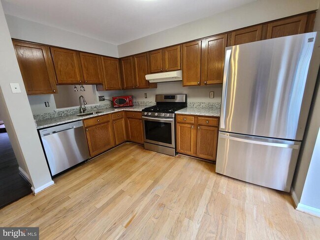 Foto del edificio - 7420 Houndsbury Ct