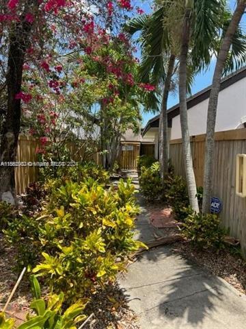 Foto del edificio - 7777 SW 100th St