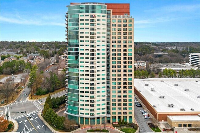 Foto del edificio - 4561 Olde Perimeter Way