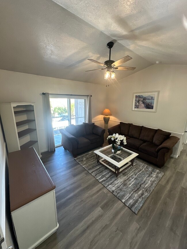 Building Photo - 1490 S 430 W #