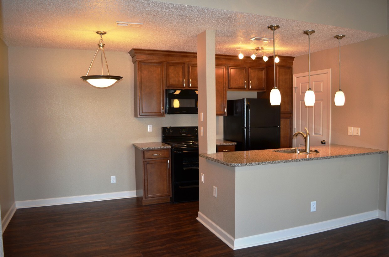 Nieman Square Apartments in Shawnee, KS