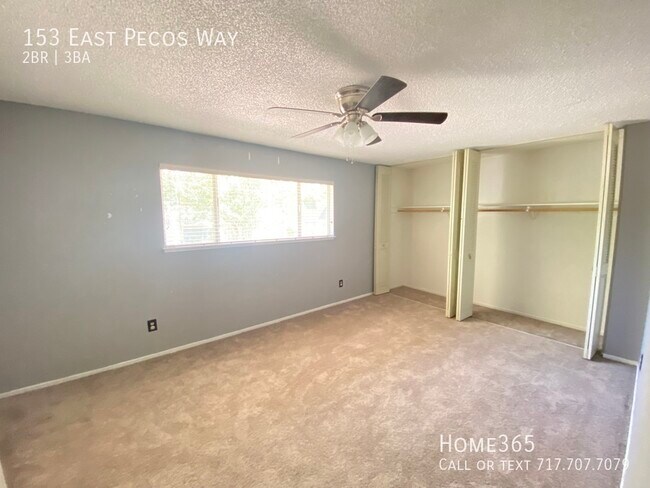 Building Photo - Updated Townhome with EXTRAS. Granite kitc...