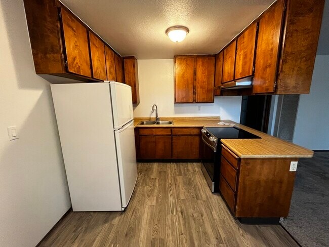 Foto del edificio - 616 Center St