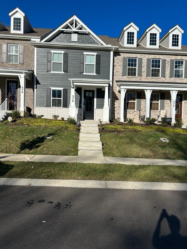 376 Hammock Ln, Spring Hill, TN 37174 Townhome Rentals in Spring Hill