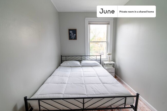 Photo - Room in Shared 4 bed/1 bath home