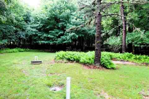Building Photo - 650 Stony Mountain Rd