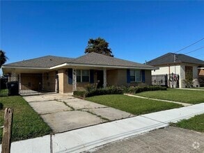 Building Photo - 4726 Eunice St