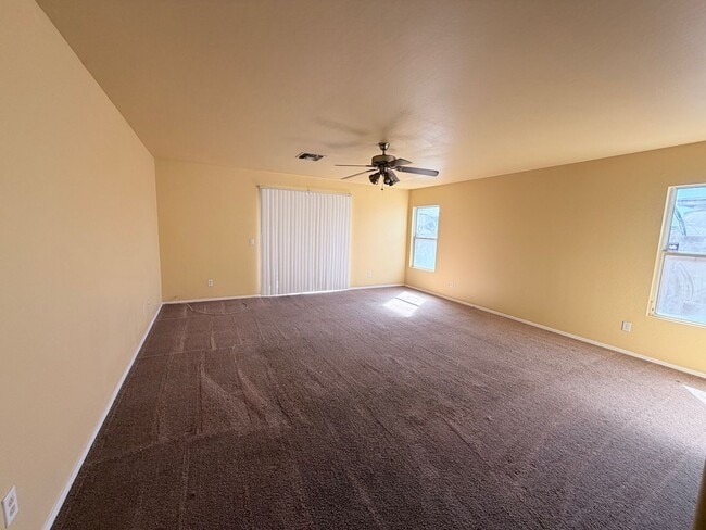 Foto del edificio - 6037 W Southgate Ave