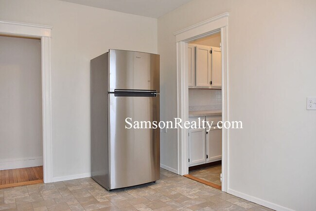 Foto del edificio - 172 Glenwood Ave