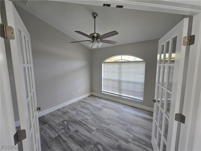 Foto del edificio - 3620 NW 3rd Terrace