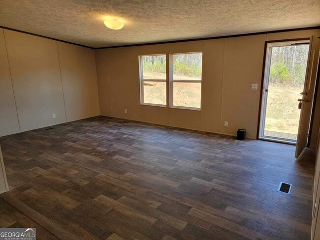 Foto del edificio - 5012 N Hwy 29