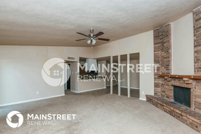 Foto del edificio - 7304 Whitewood Dr