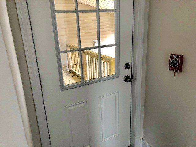 Foto del edificio - 165 W Hancock St