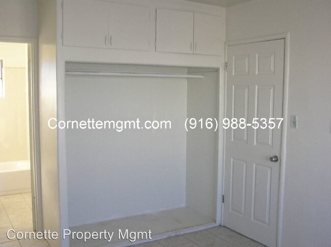 Building Photo - 2501 Fruitridge Rd