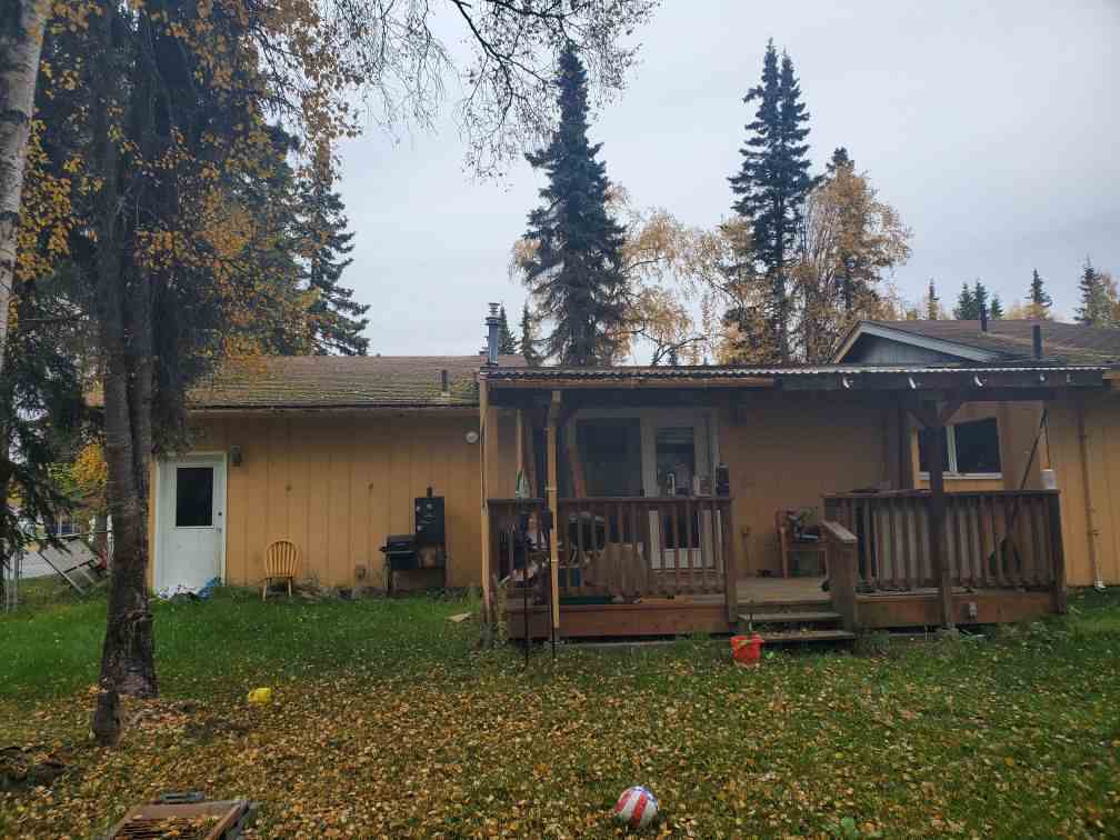 Building Photo - 613 Fir Dr