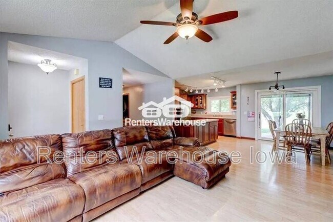 Foto del edificio - 10412 NW 101st Way