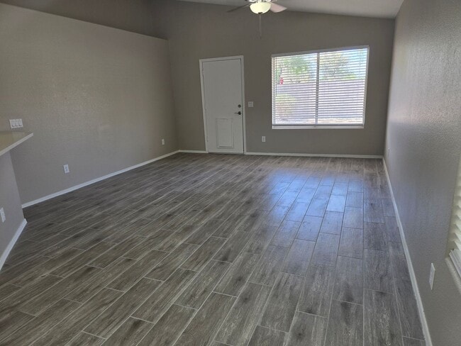 Building Photo - 8161 W Clara Ln