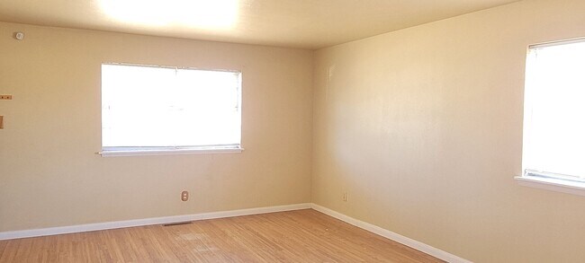 Foto del edificio - 2909 Hockenhull Ave