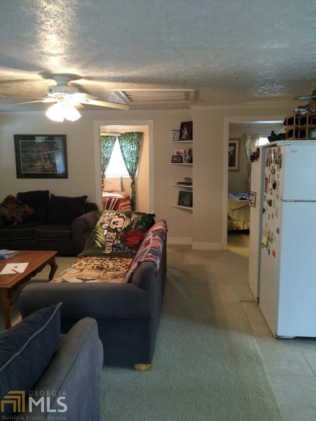 Building Photo - 5410 Blueberry Hills Dr