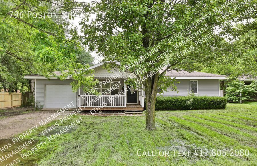 Primary Photo - 796 Poston St