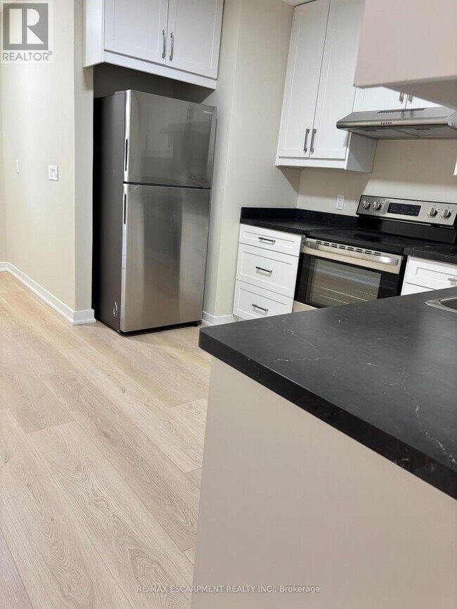 Photo du bâtiment - 98 Brady St