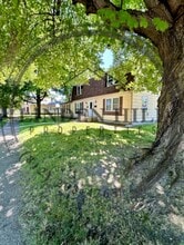 Building Photo - 707 3rd Ave