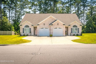 Building Photo - 1616 Cambria Dr