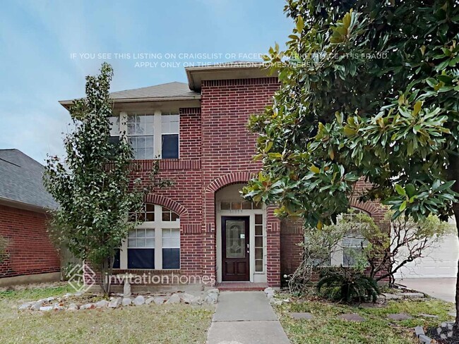 Building Photo - 17515 Glenmark Dr