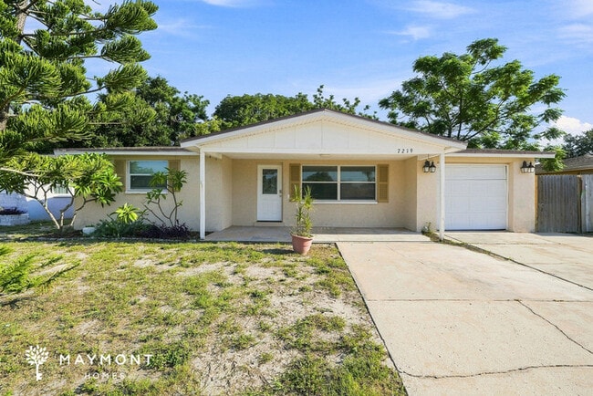 Building Photo - 7219 Gulf Highlands Dr