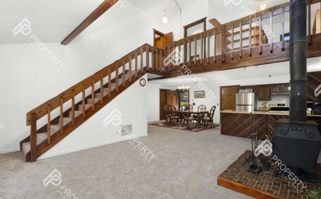 Foto del edificio - Spacious Home for Rent in Glenwood Springs – Great Location, No HOA!