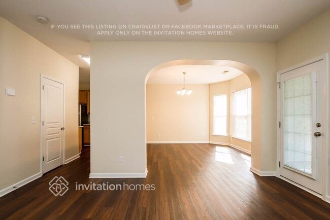 Foto del edificio - 3325 Glamorgan Ct
