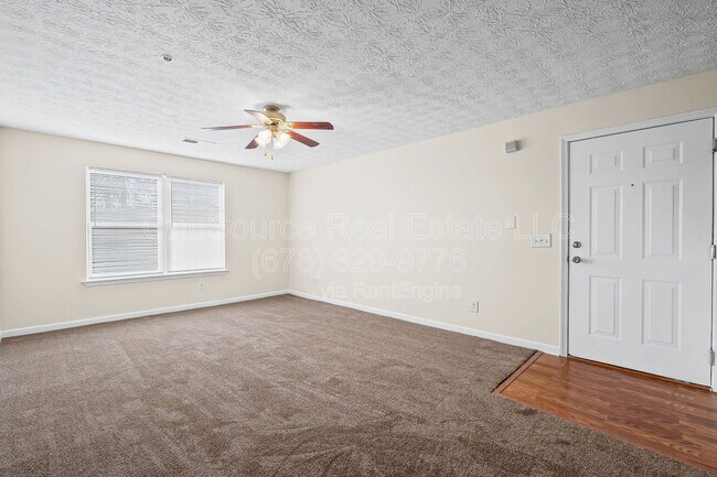 Foto del edificio - 1202 Fairington Club Dr