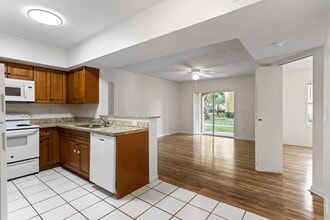 Interior Photo - Club Caribe