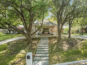 Building Photo - 6117 Merrymount Rd