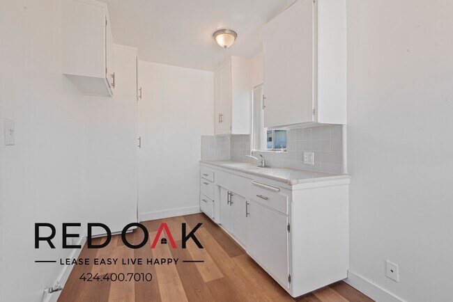 Foto del edificio - Stylish Studio on the Top Floor with Large...