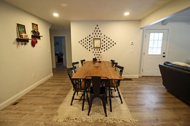 Foto del edificio - 73 Main St, Sturbridge