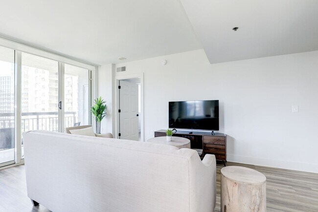 Foto del edificio - 1221 S Eads St