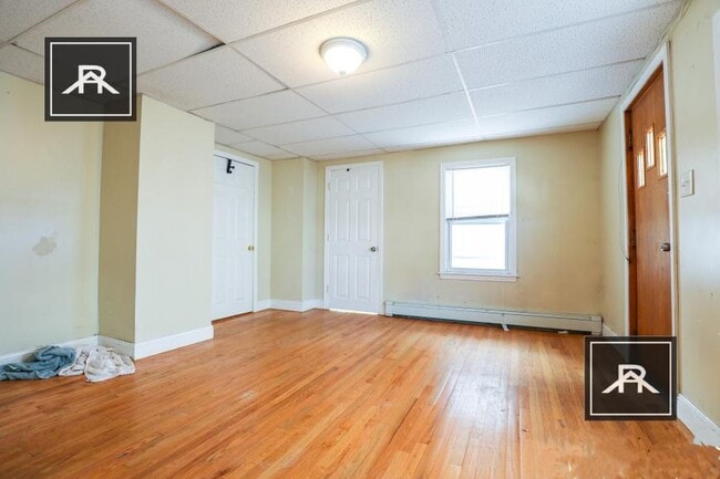 Photo - 5 bedroom in Brighton MA 02135 Apartment