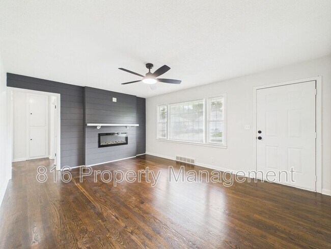 Foto del edificio - 1526 E Sea Ave