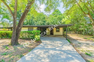 Building Photo - 511 Fir Ave