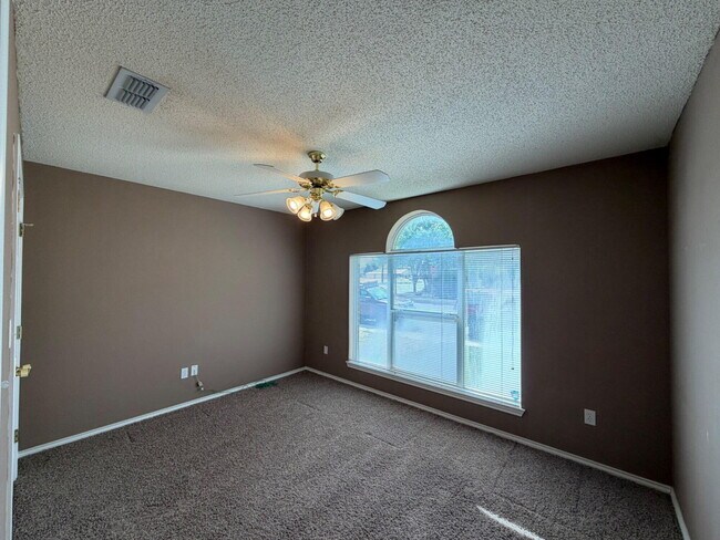 Foto del edificio - 9715 Joliet Ave