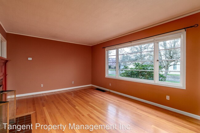 Foto del edificio - 2 br, 1 bath House - 6026 N. Willamette Bo...