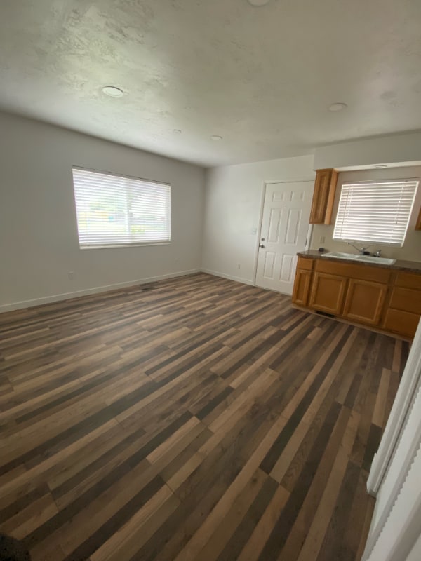 Building Photo - 275 Pennsylvania Dr