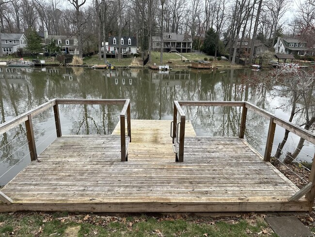 Building Photo - Lakeside House at Timberlake