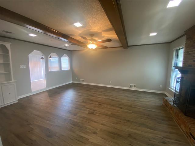 Foto del edificio - 4915 Chilton Dr