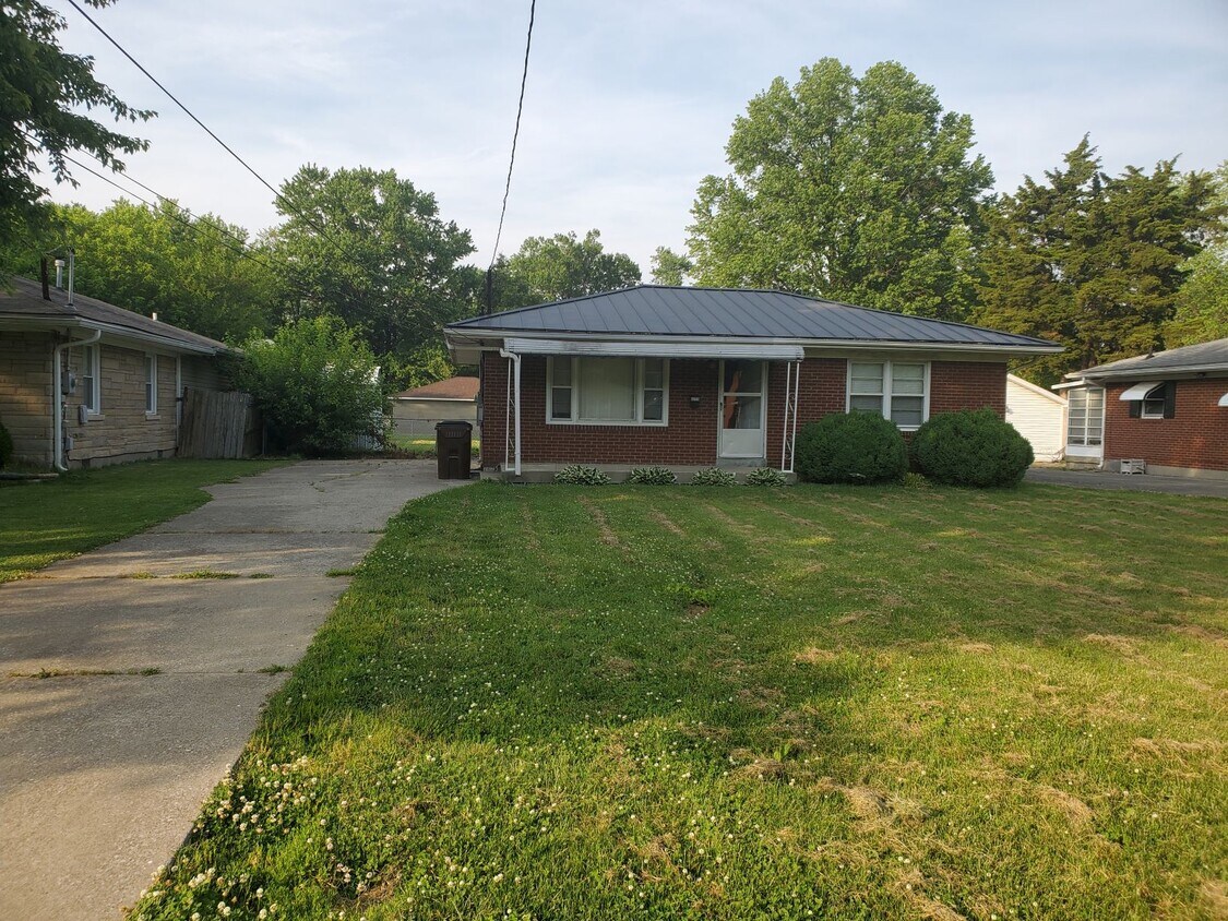 Foto principal - 3225 New Lynnview Dr