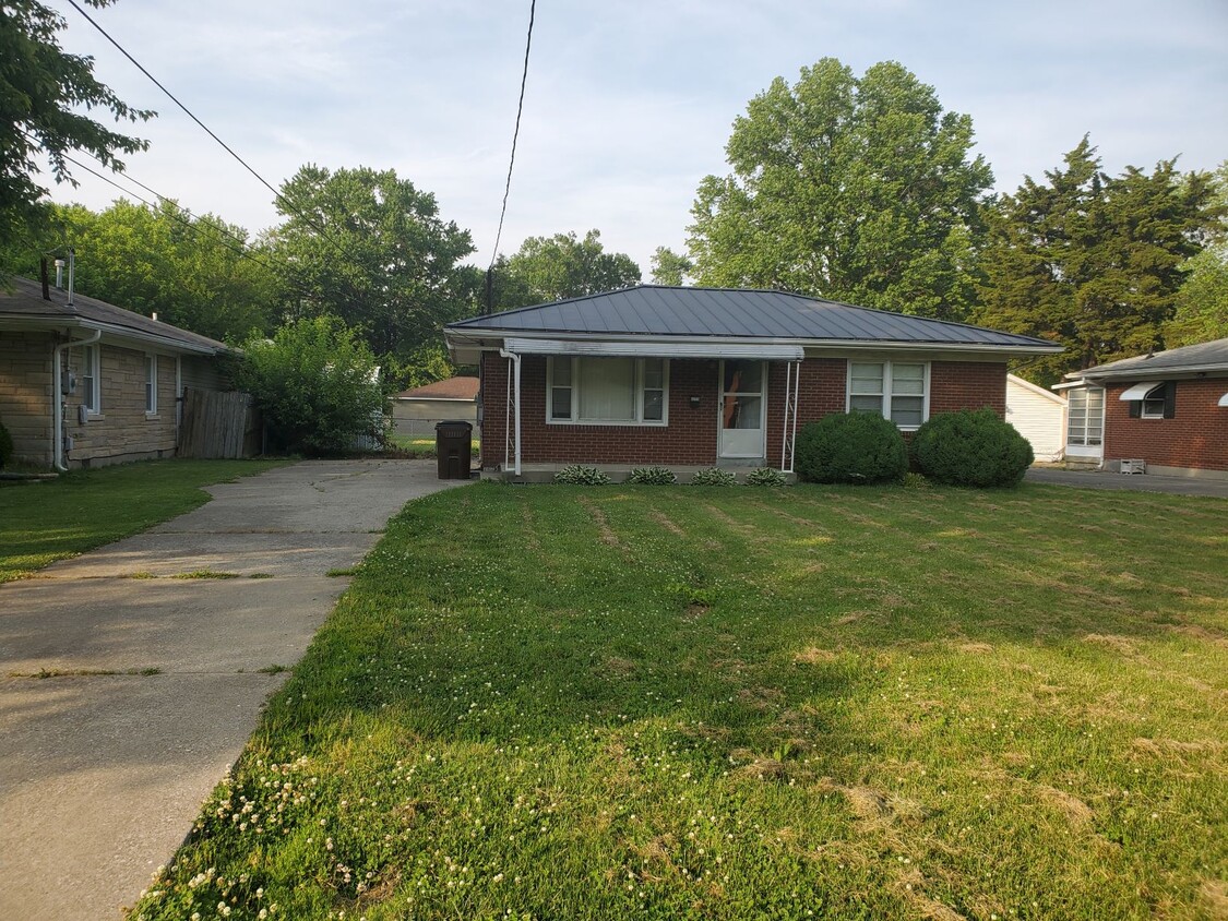Primary Photo - 3225 New Lynnview Dr