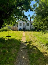 Building Photo - 5429 Delridge Way SW